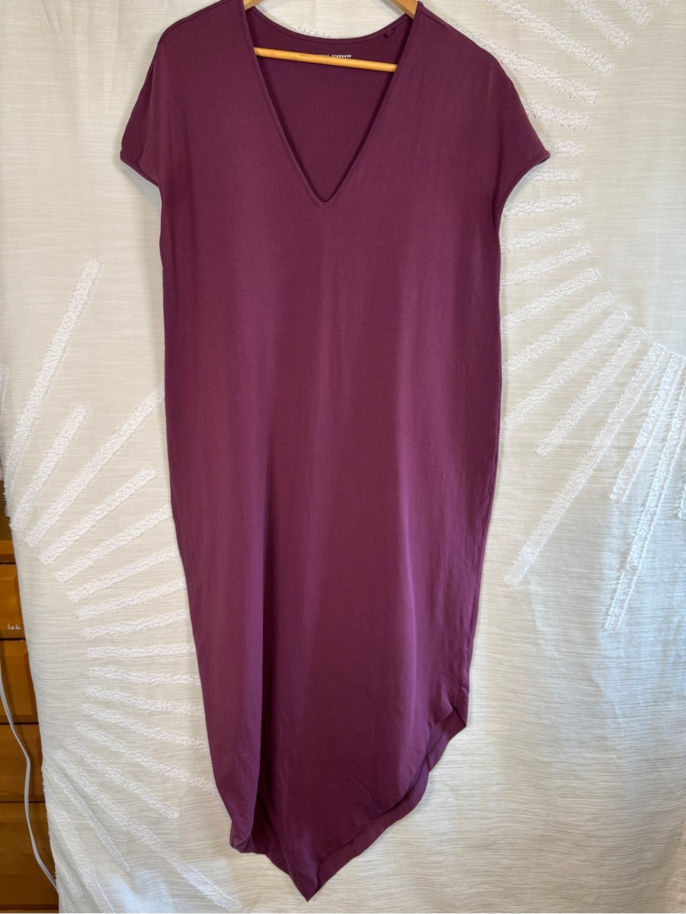Universal Standard Women’s Iconic Geneva V-Neck Dress Acai Maroon XS 10 12 Maxi - Picture 2 of 7